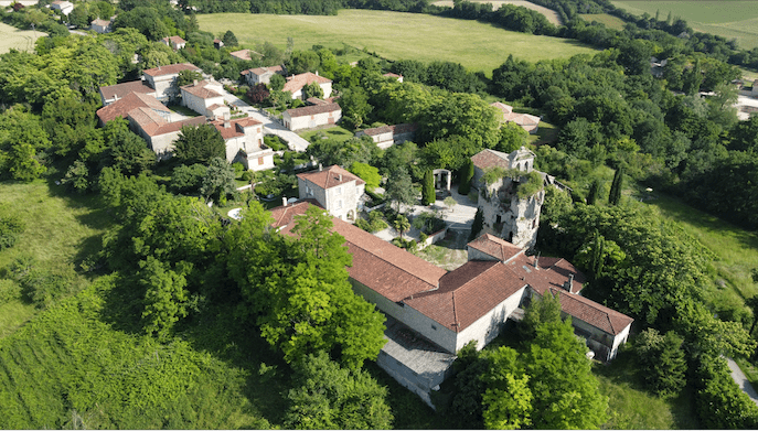 Castelnau de nos jour drone vue aérienne